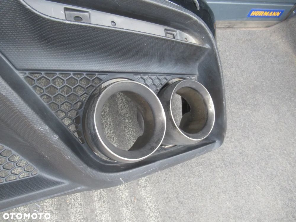 ZDERZAK TYLNY TYŁ FORD MUSTANG VI 6 GT350 2015- - 16