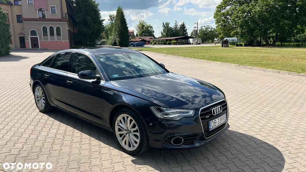 Audi A6 - 1