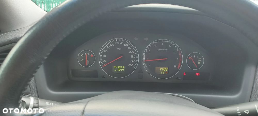 Volvo V70 2.4 Kinetic - 27