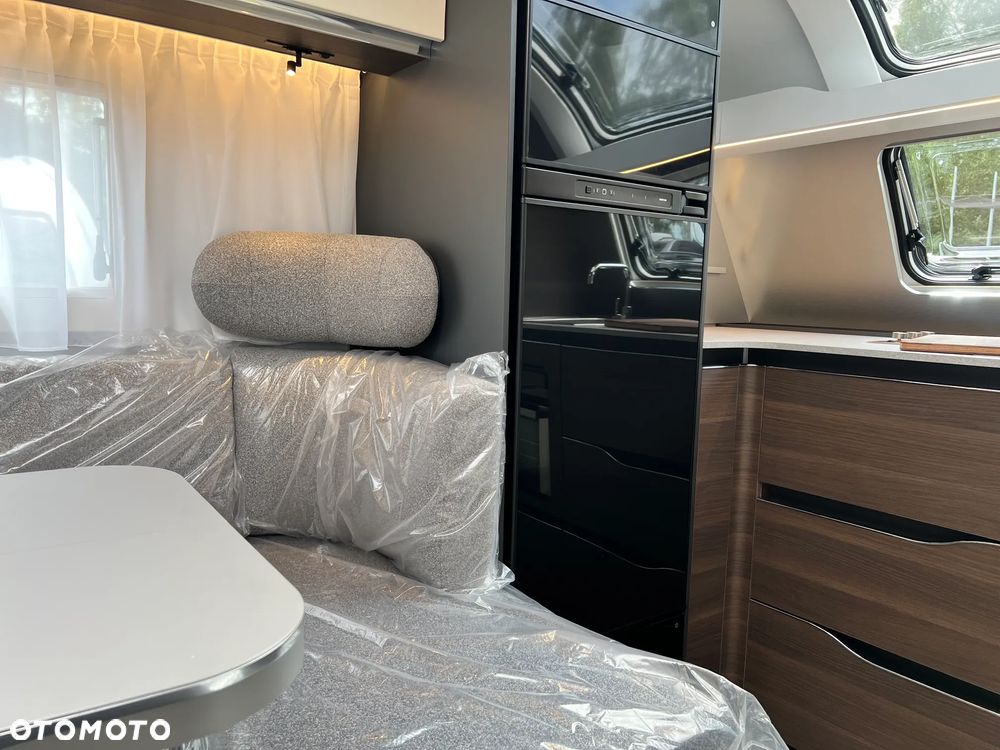 Adria Alpina 663 HT - 12