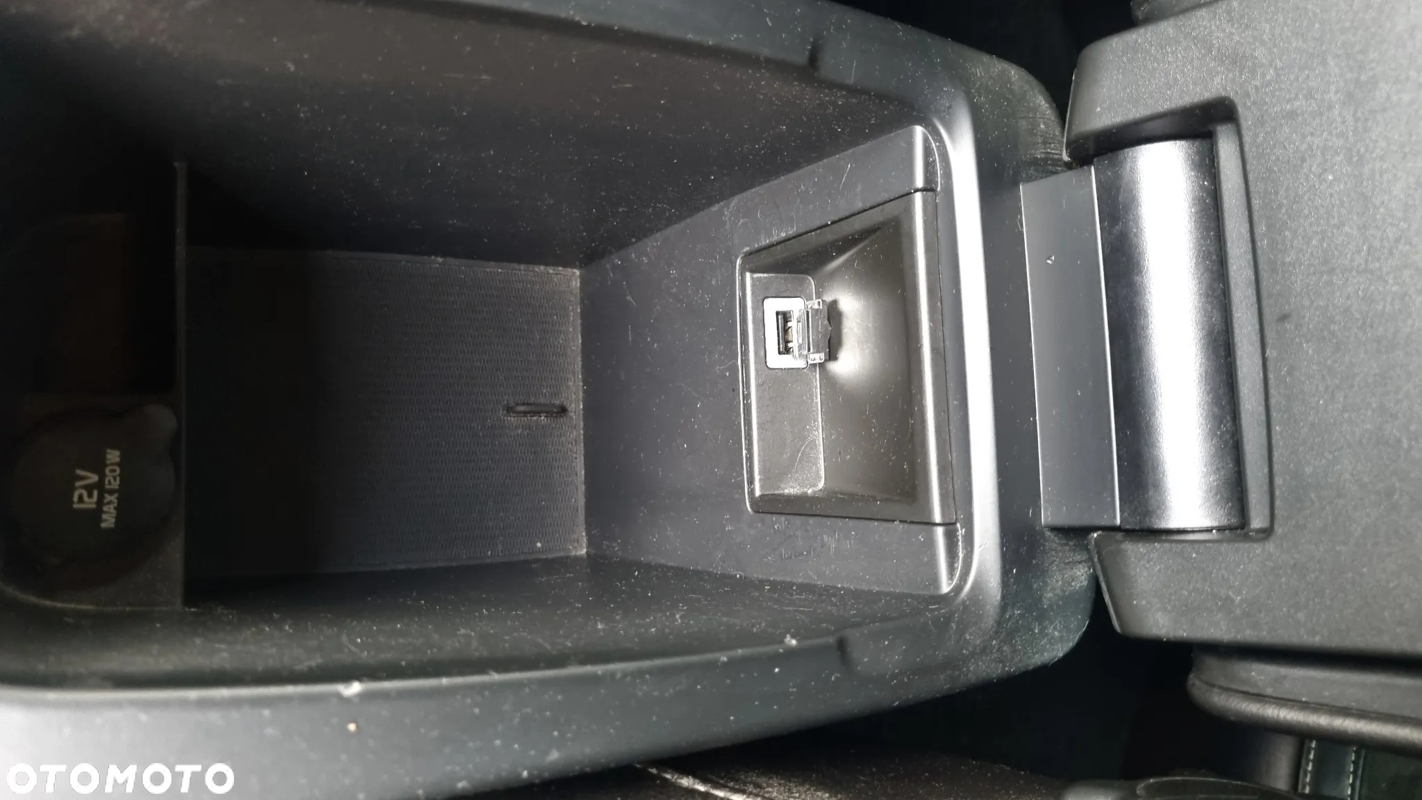 Volvo V40 Cross Country D3 Summum - 35