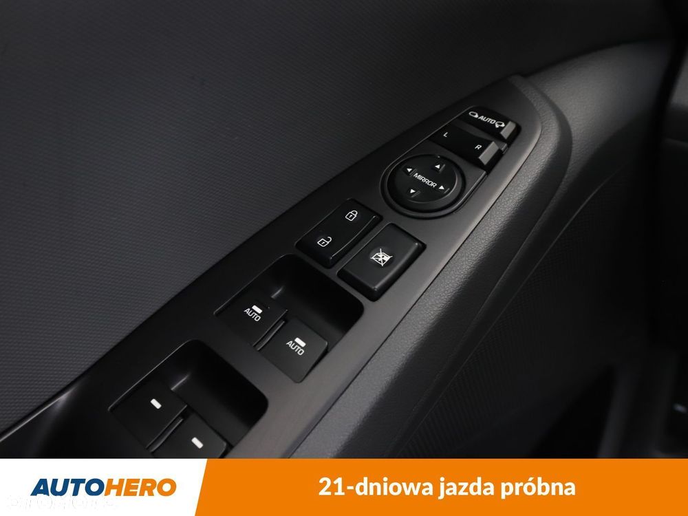Hyundai IONIQ - 35