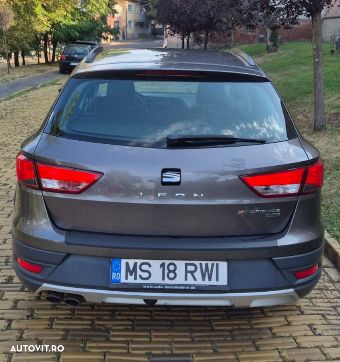 Seat Leon 2.0 TDI Start&Stop 4DRIVE DSG X-Perience - 3