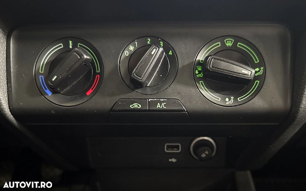 Skoda Fabia - 18