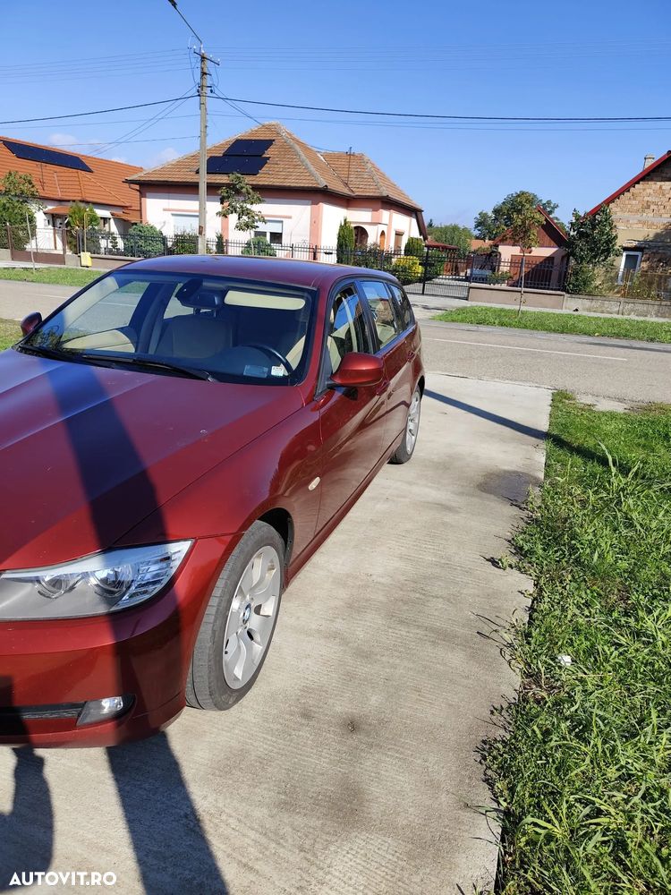BMW Seria 3 316i Touring - 4