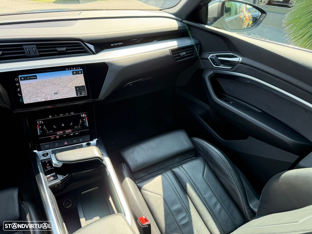 Audi e-tron 55 quattro S line - 27