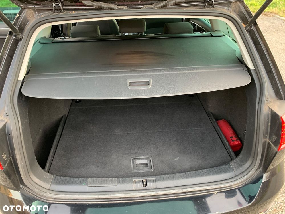 Volkswagen Golf 1.6 TDI SCR DSG Join - 11