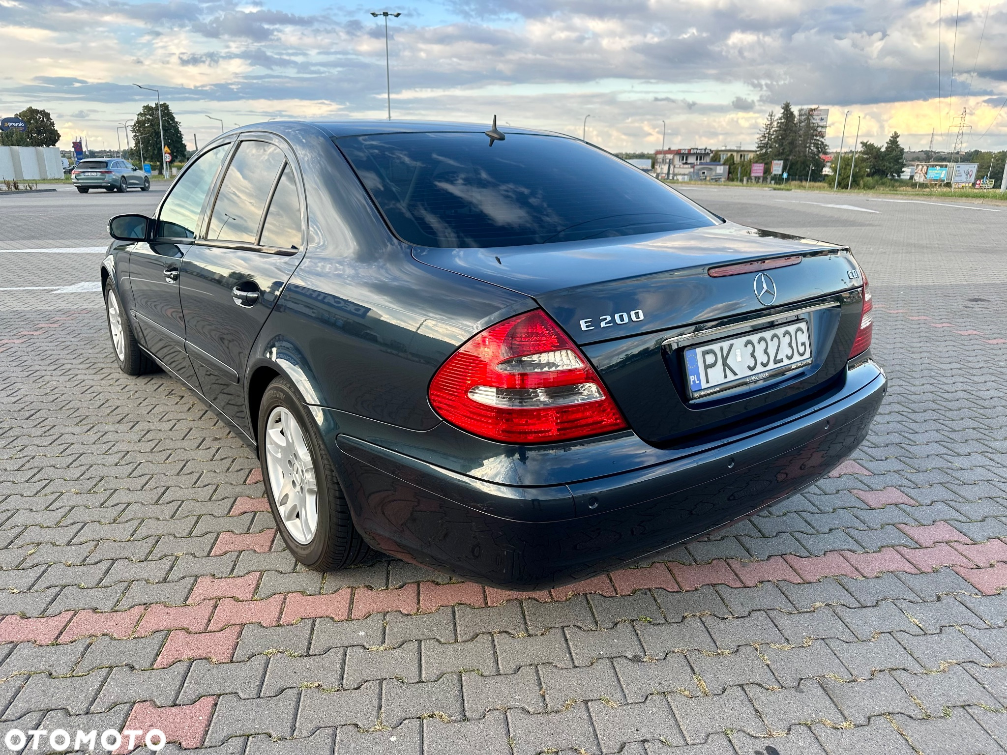 Mercedes-Benz Klasa E 200 CDI Classic - 9