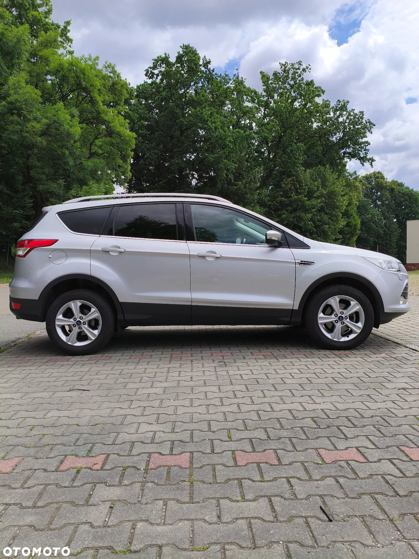 Ford Kuga 1.5 EcoBoost FWD Edition ASS - 4
