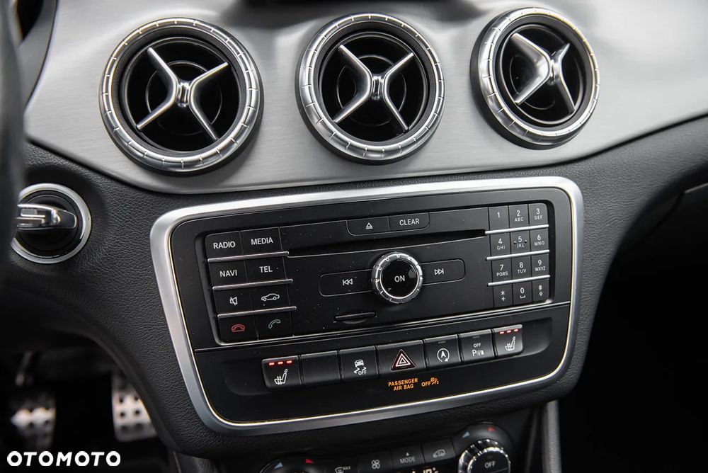 Mercedes-Benz CLA AMG 45 4Matic AMG Sp.sh 7G-DCT - 34