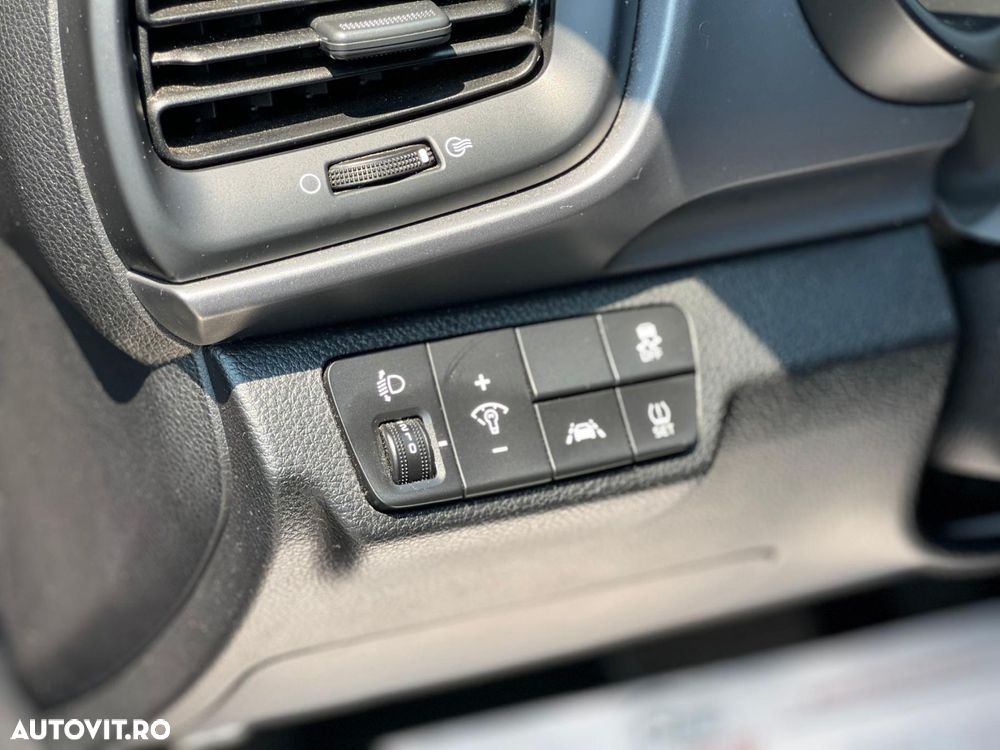 Kia Stonic 1.4 GSL 6AT Urban - 17