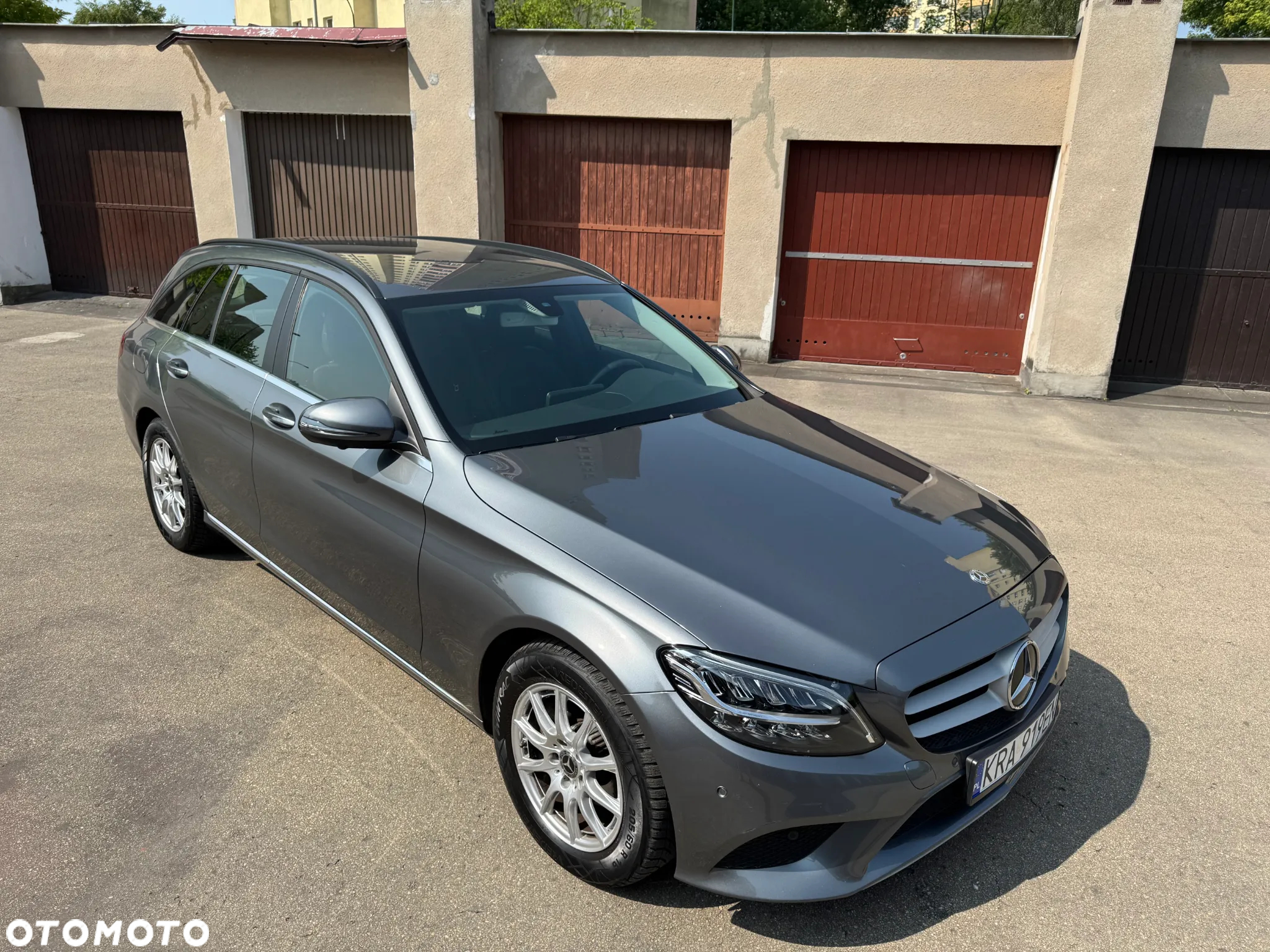 Mercedes-Benz Klasa C 180 d - 15