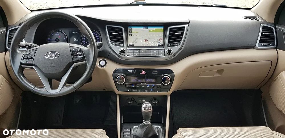 Hyundai Tucson blue 1.7 CRDi 2WD Passion Plus - 19