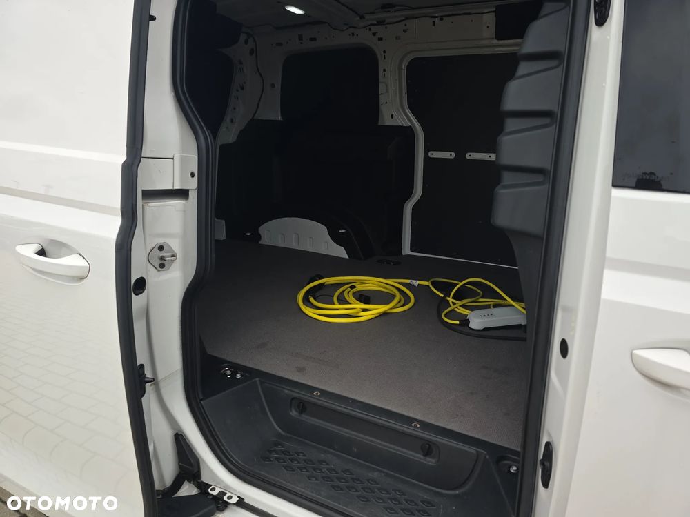 Volkswagen ID. Buzz - 13