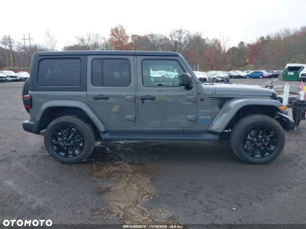 Jeep Wrangler - 7