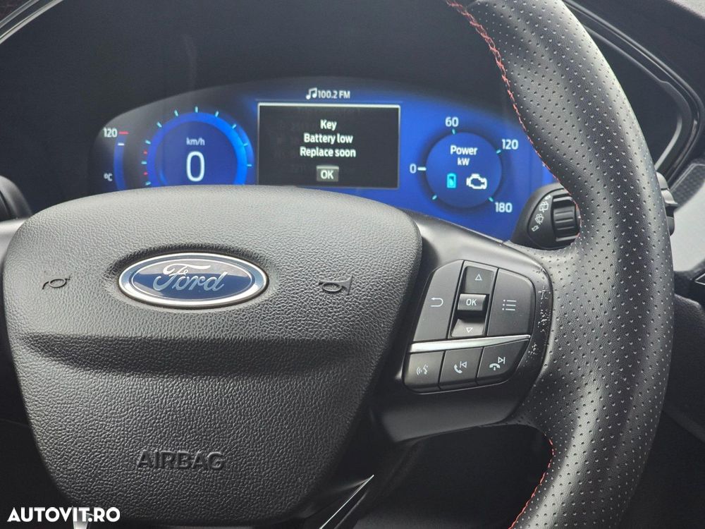 Ford Kuga 2.5 Duratec FHEV ST-LINE - 18