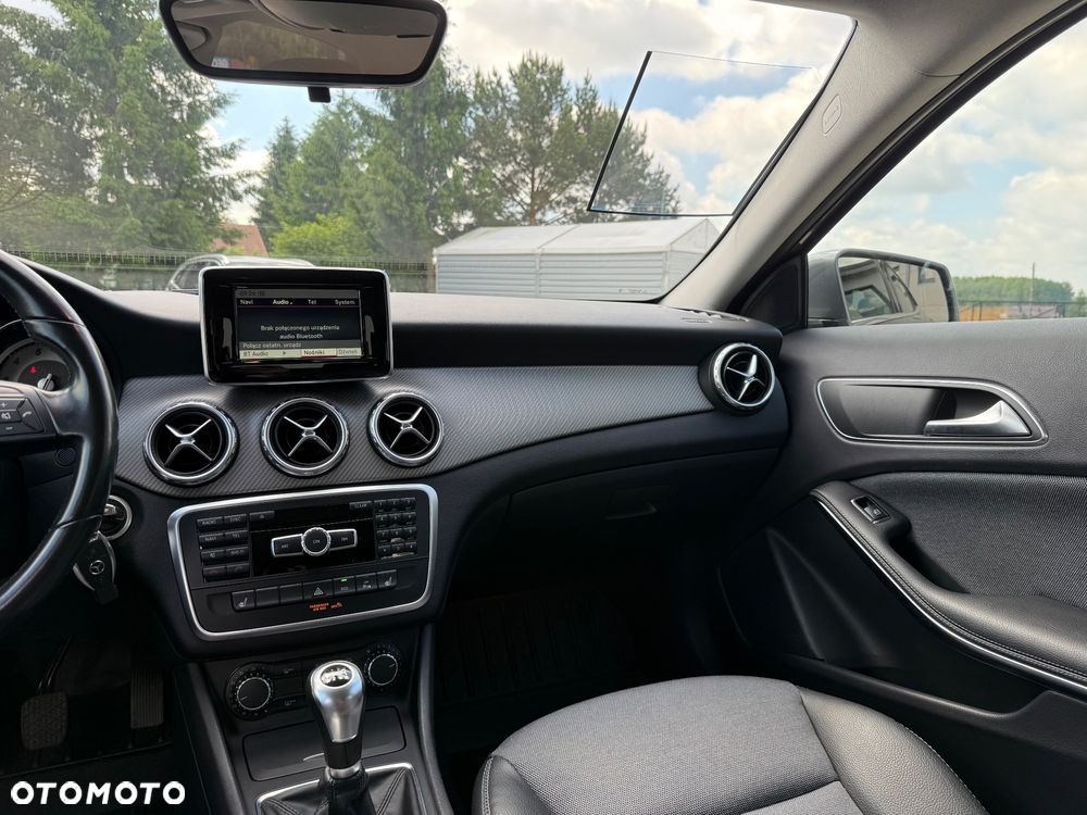 Mercedes-Benz GLA 200 Edition 1 - 16