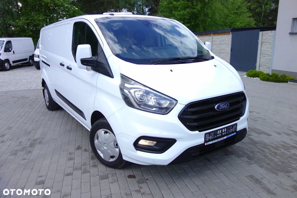 Ford Transit Custom 2.0 Ecoblue Long 130 KM Klima Webasto Kamera - 13