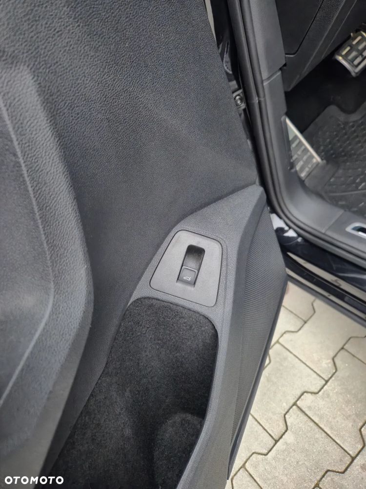 Volkswagen Tiguan 2.0 TDI SCR DSG R-Line - 27