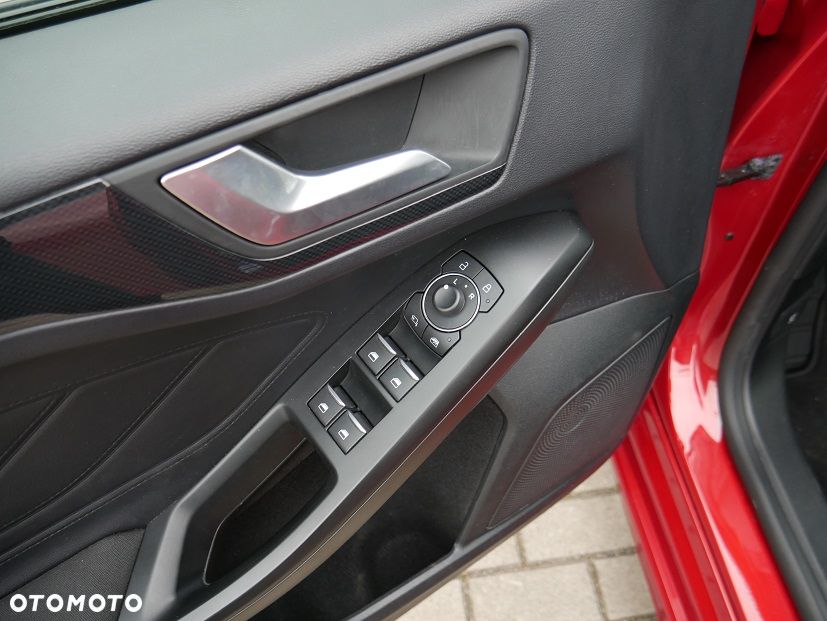 Ford Focus 1.5 EcoBlue STart-Stopp-System ST-LINE - 22