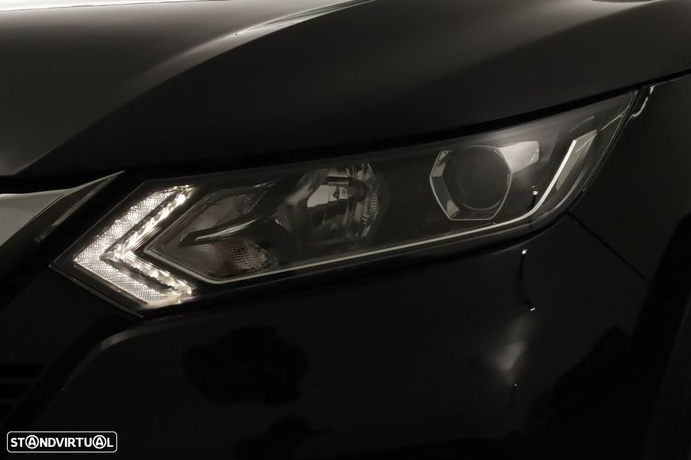 Nissan Qashqai 1.5 dCi N-Connecta 18 - 6