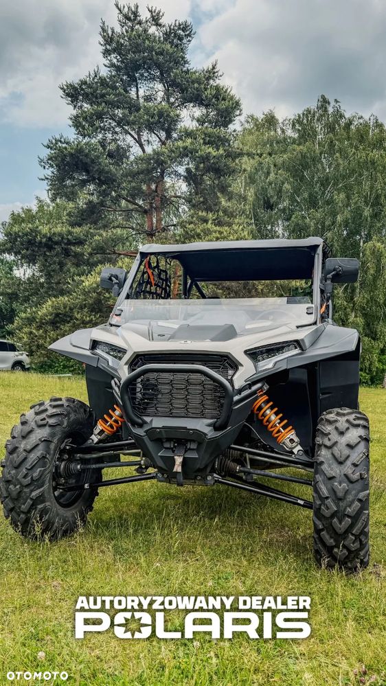 Polaris RZR - 8