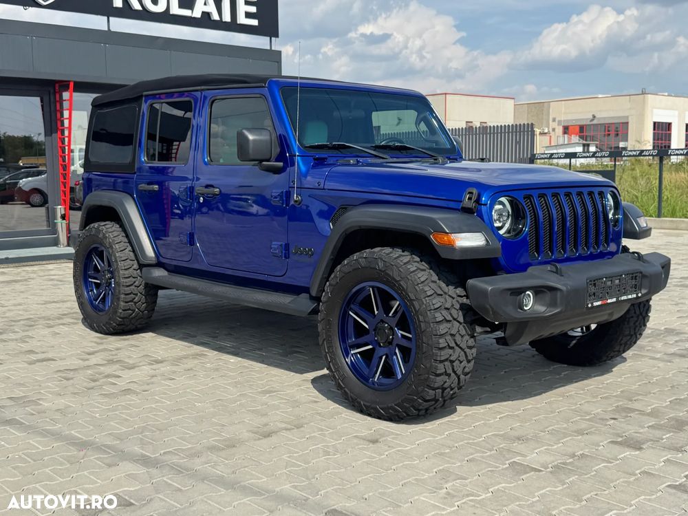 Jeep Wrangler - 9