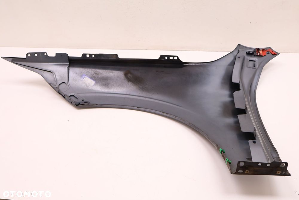 VOLVO XC60 II BŁOTNIK PRAWY PRZÓD 714 - 8