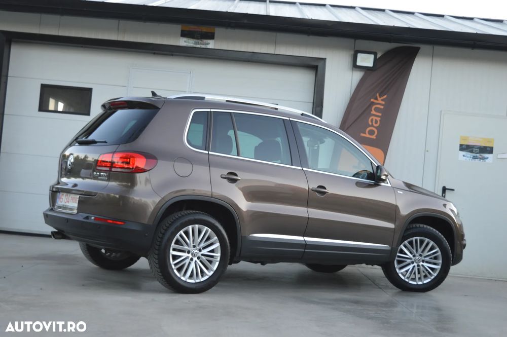 Volkswagen Tiguan 2.0 TDI DPF 4Motion BlueMotion Technology DSG Cup Sport & Style - 4