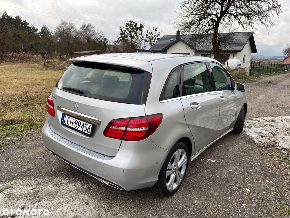 Mercedes-Benz Klasa B 180 (CDI) d AMG Line - 22