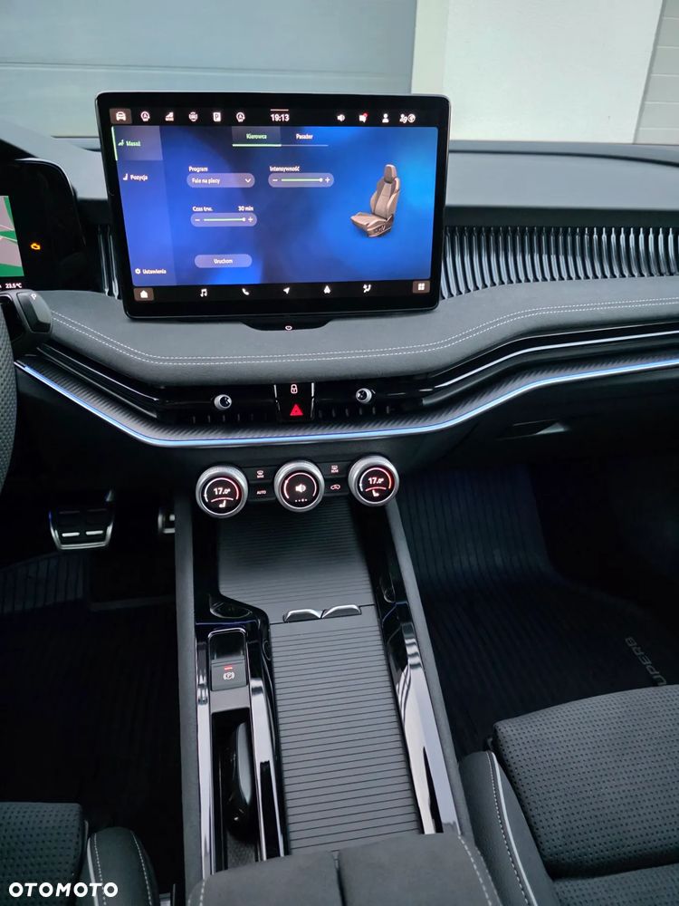 Skoda Superb 2.0 TSI Sportline DSG - 16