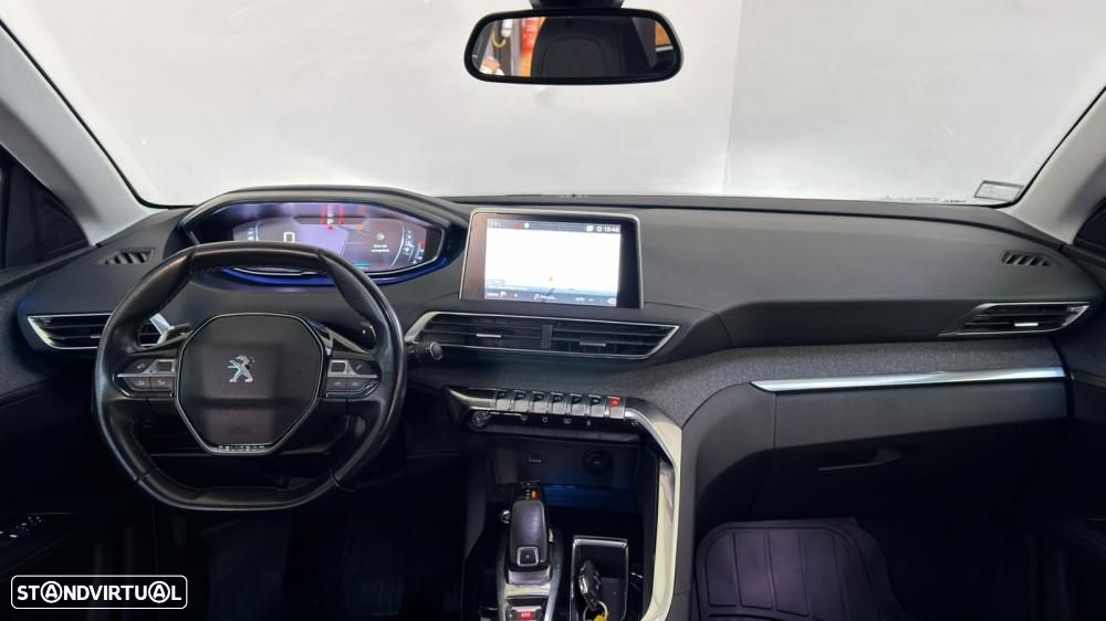 Peugeot 3008 1.5 BlueHDi Allure Pack EAT8 - 35