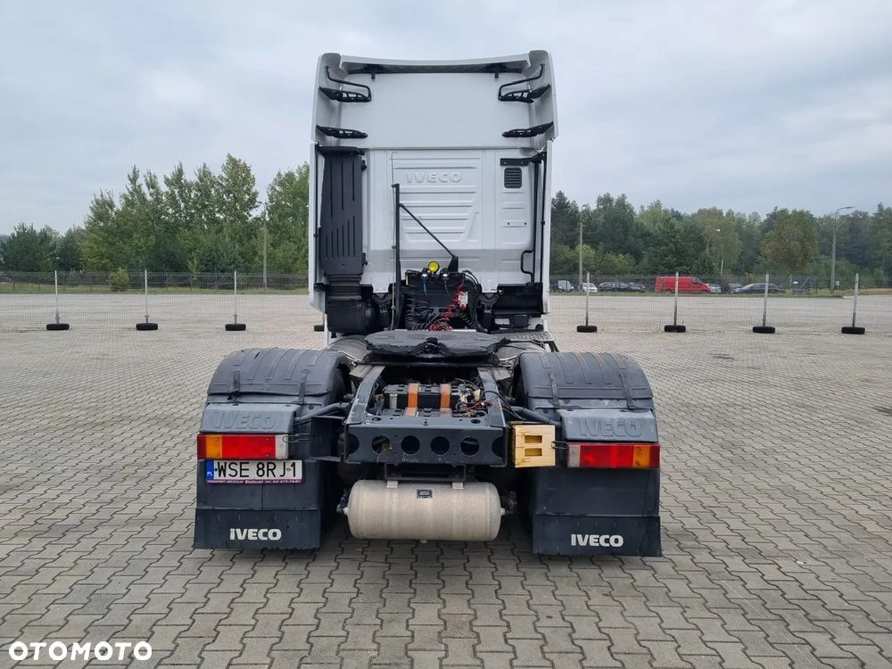 Iveco AS440S - 9