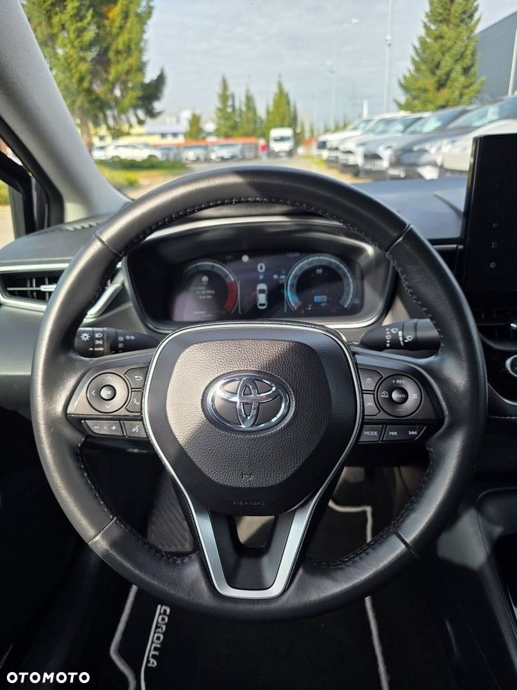 Toyota Corolla 1.8 Hybrid Comfort - 17