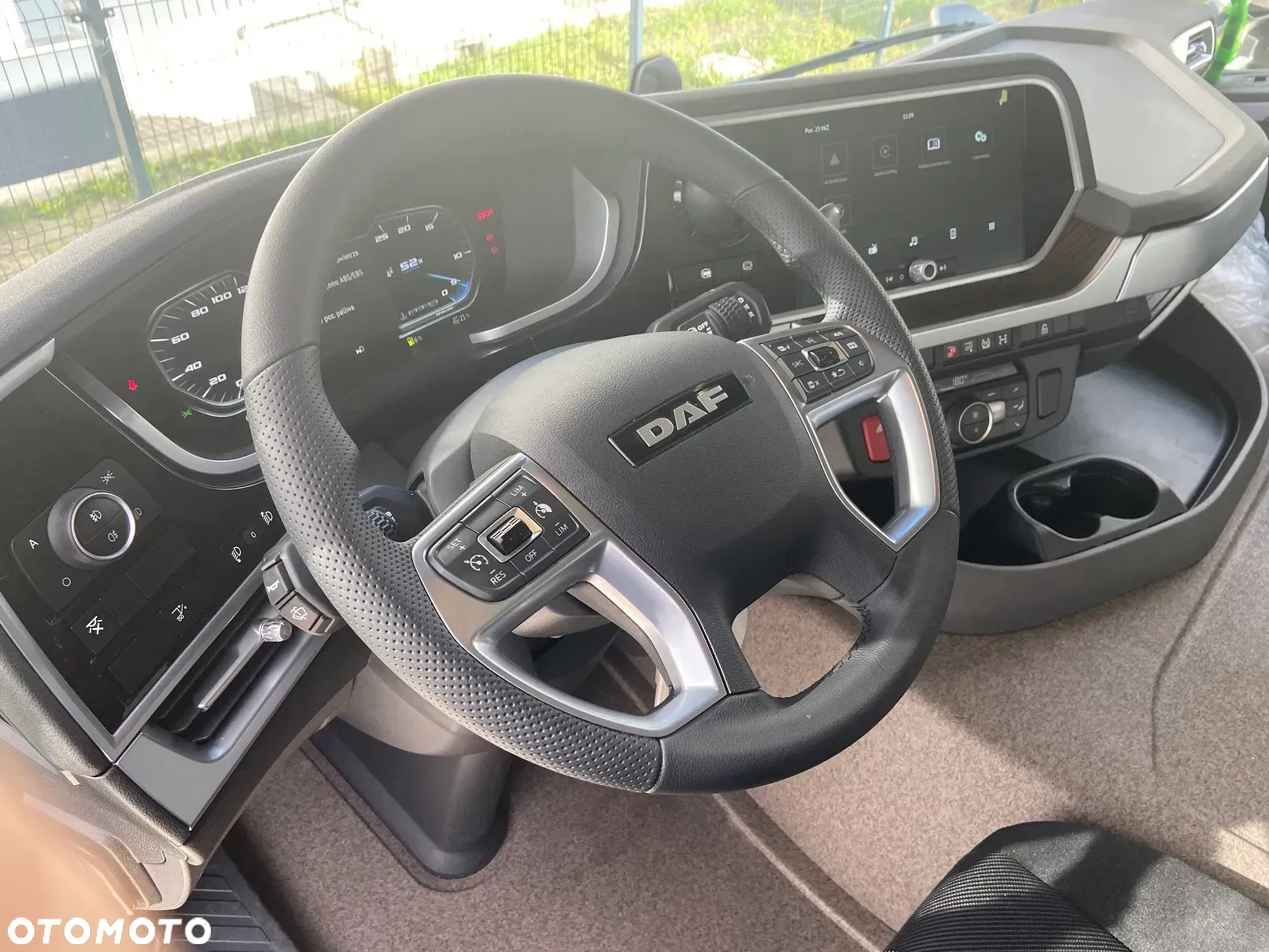 DAF DAF XD450 Chłodnia, CARRIER Supra 850,  6x2, ostatnia oś skrętna - 7