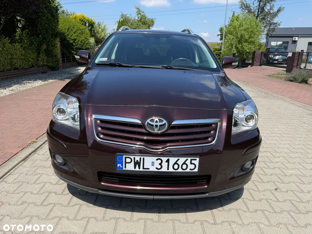 Toyota Avensis 2.0 D-4D - 6