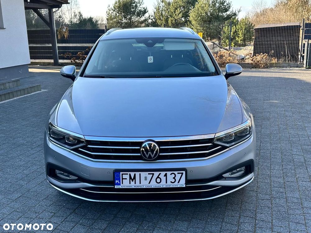 Volkswagen Passat 2.0 TDI SCR DSG Highline - 2