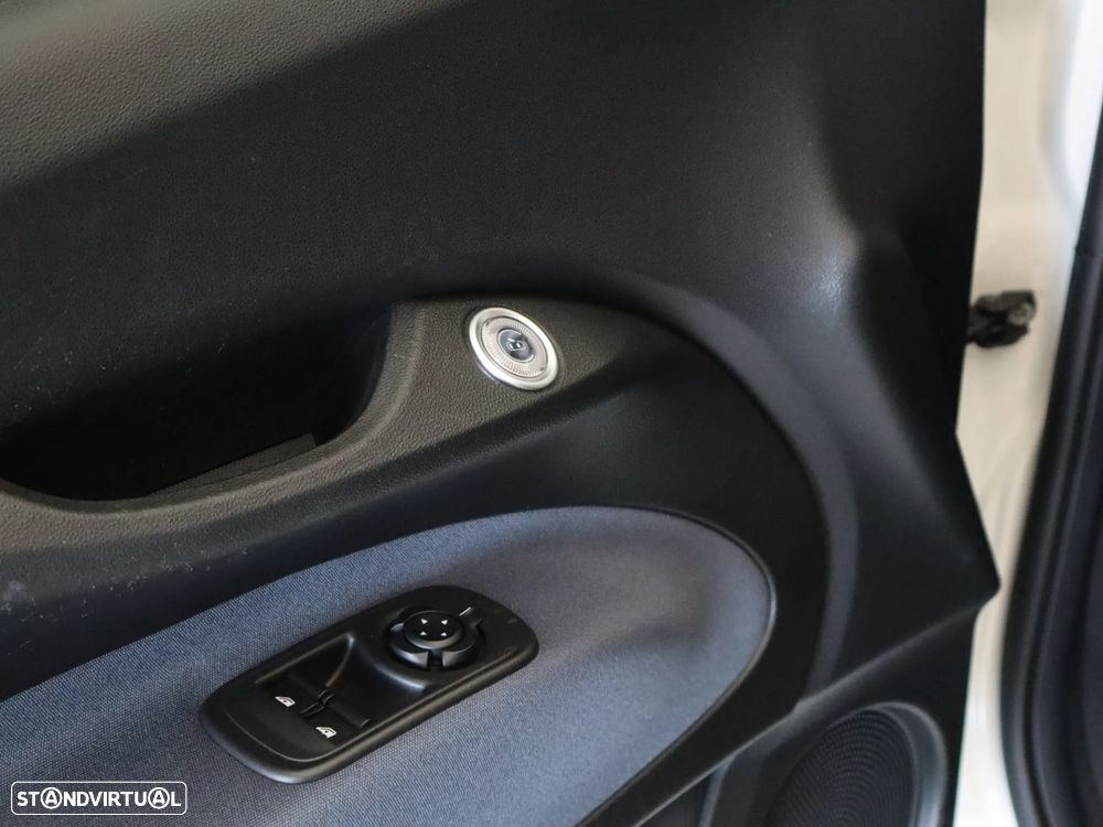 Fiat 500e 42kWh ICON - 14