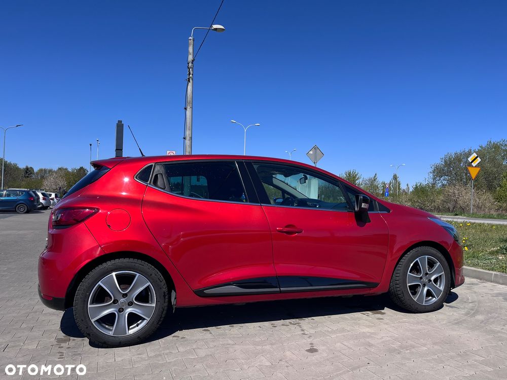 Renault Clio 0.9 TCe Techno Feel - 6