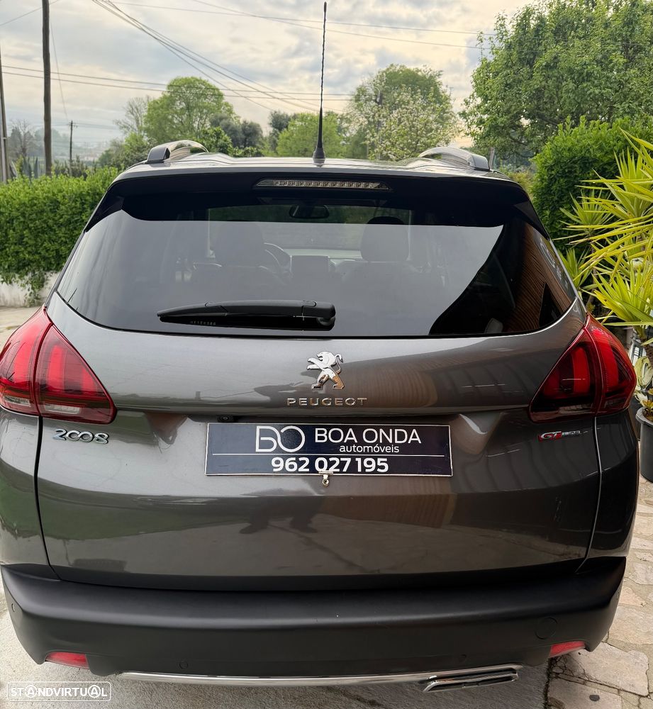 Peugeot 2008 1.2 PureTech GT Line EAT6 - 11