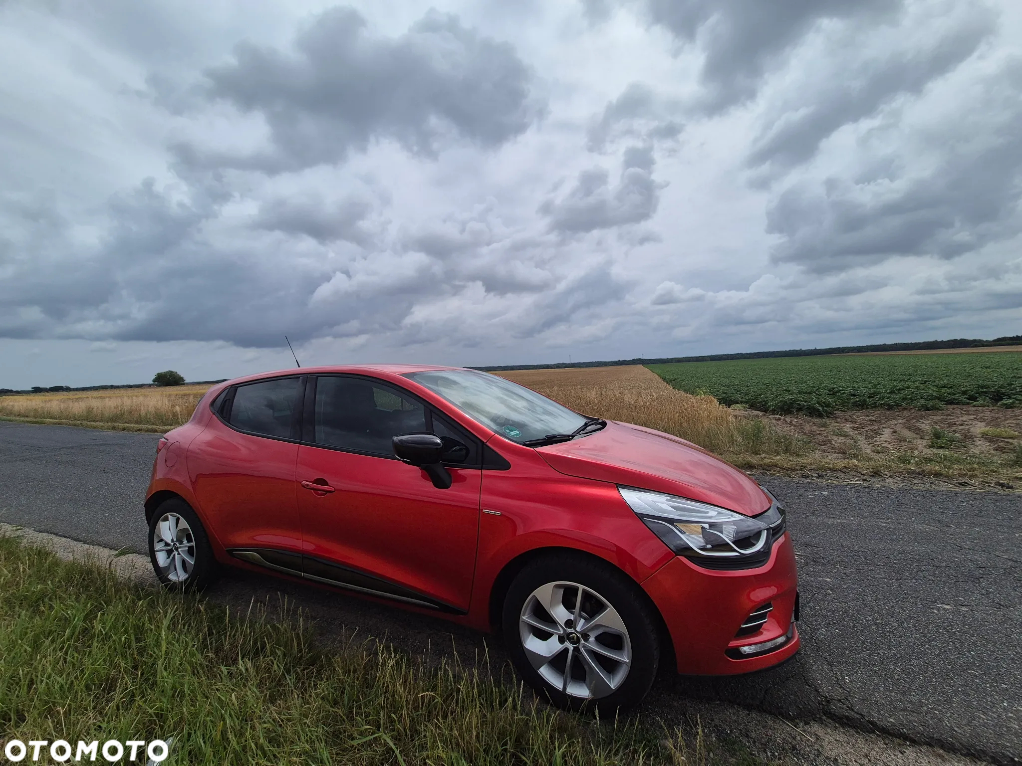 Renault Clio 1.2 16V Limited EU6 - 7