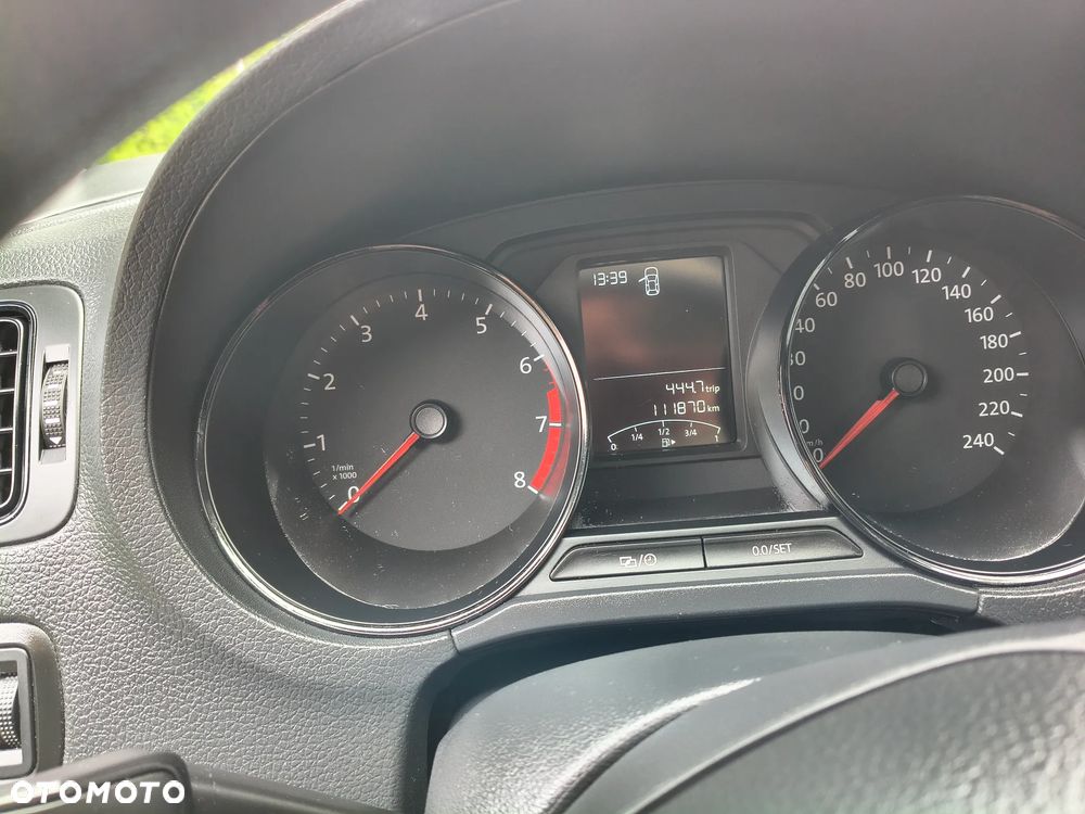 Volkswagen Polo 1.0 (Blue Motion Technology) Comfortline - 13