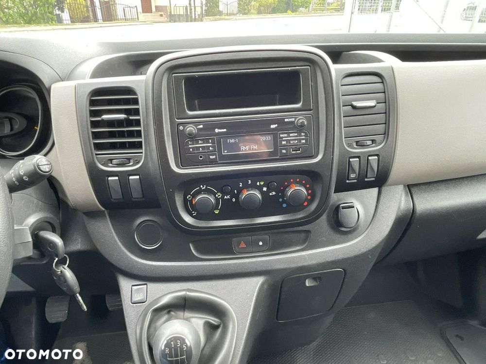 Renault Trafic - 9