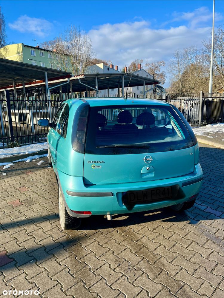 Opel Corsa 1.2 16V Comfort - 1
