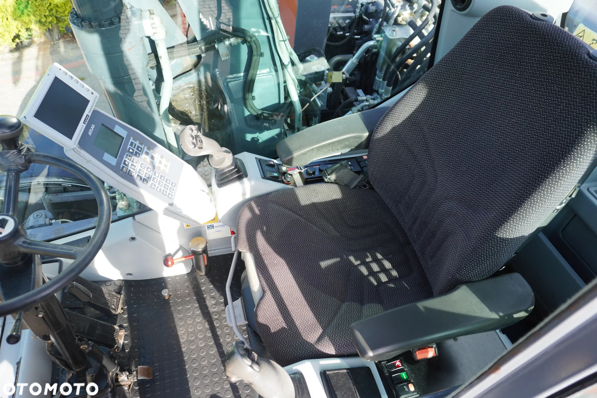 Atlas 140 W - 8