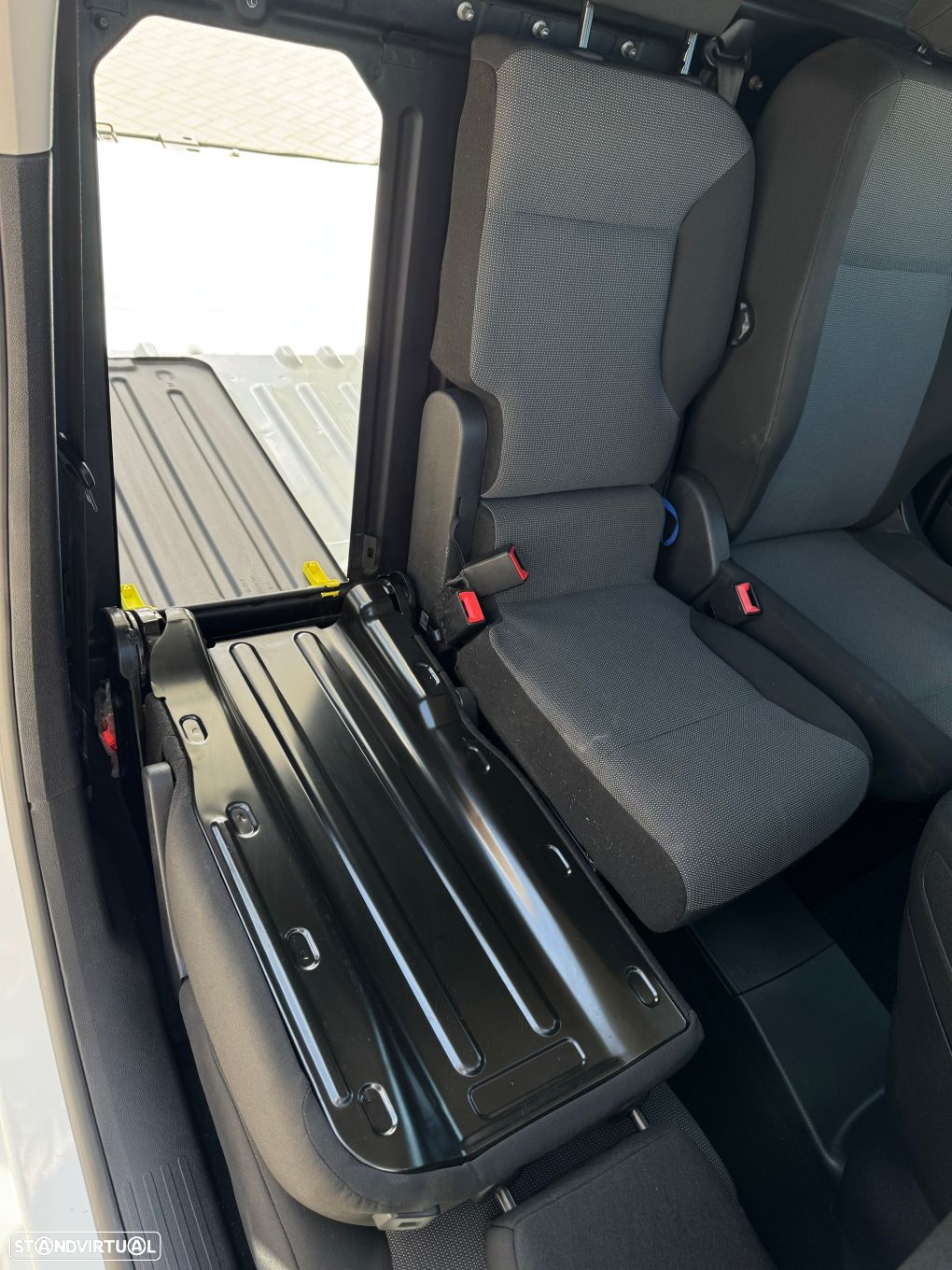 Citroën Berlingo 1.5 BlueHDi M Shine Pack - 14