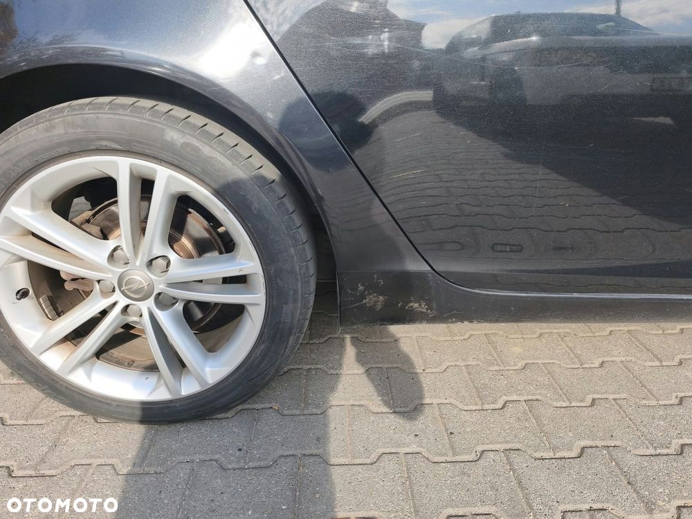 Opel Insignia 2011