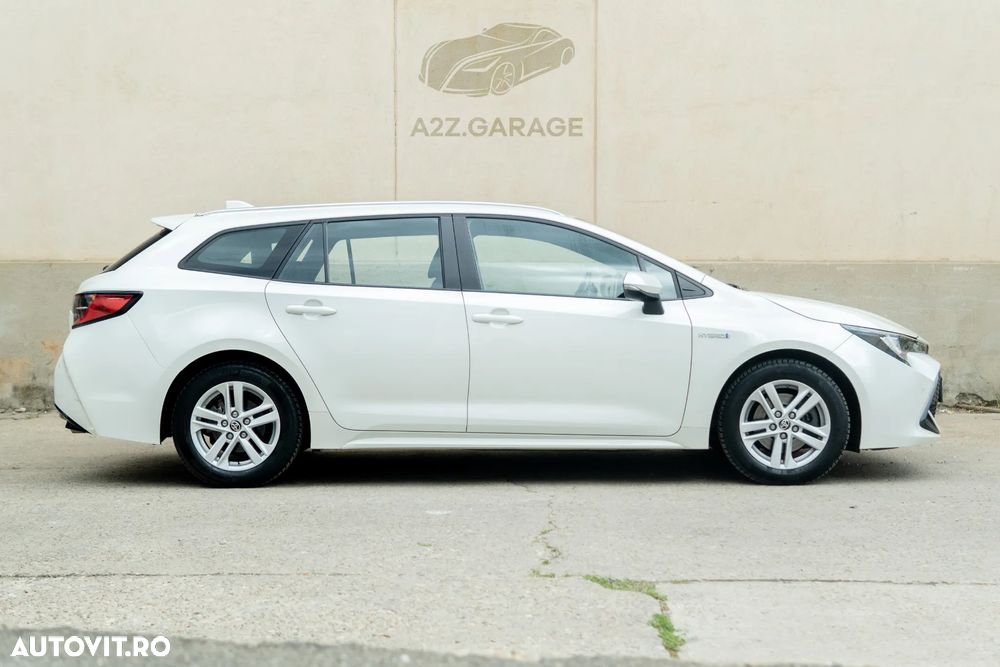 Toyota Corolla - 13