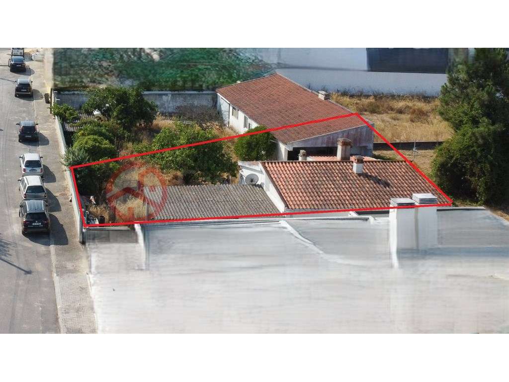 Terreno com Benfeitoria em Aldeia de Oleiros, Azeitão - Grande imagem: 5/19