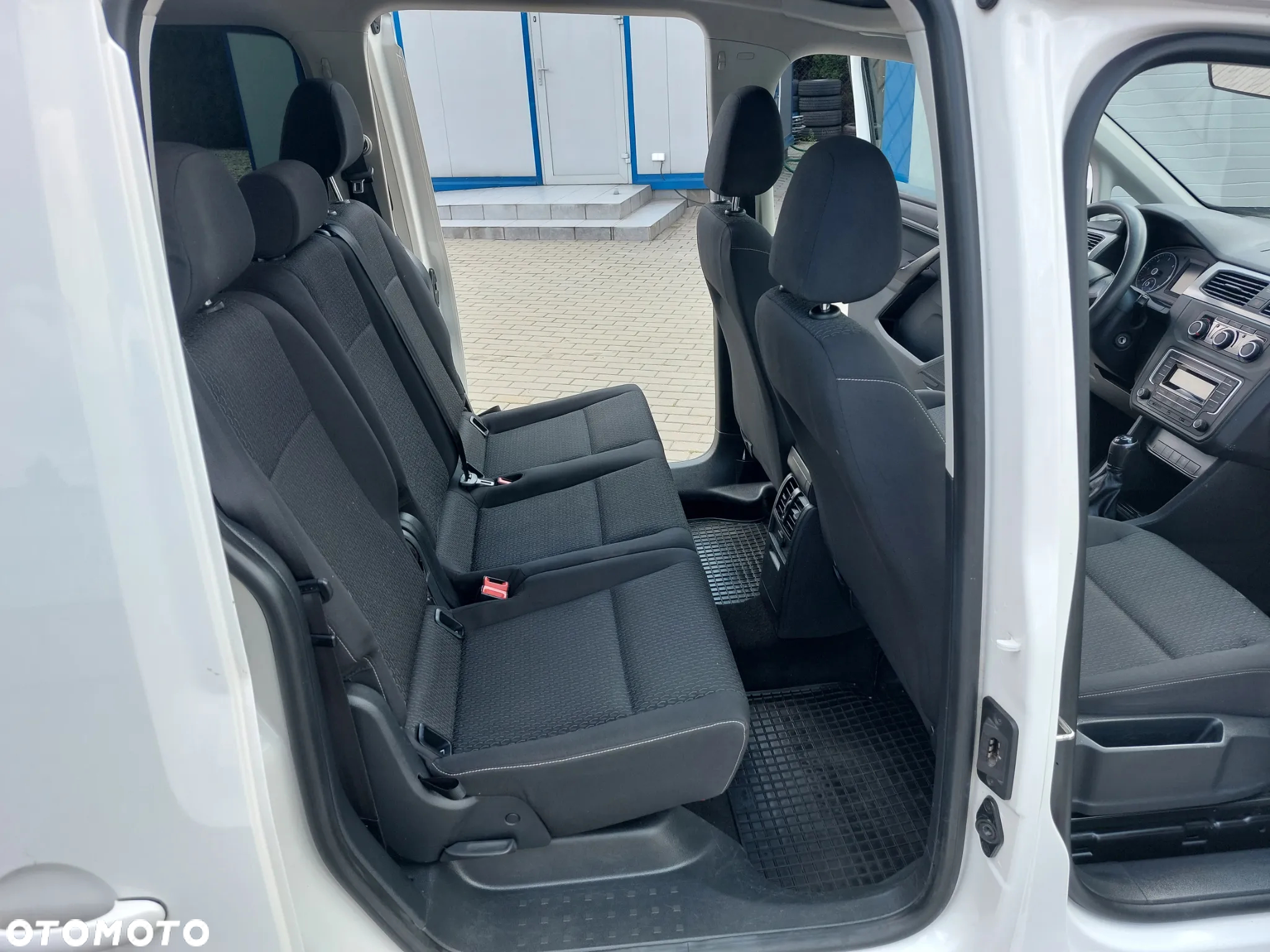 Volkswagen Caddy Maxi 2.0 TDI Trendline - 17